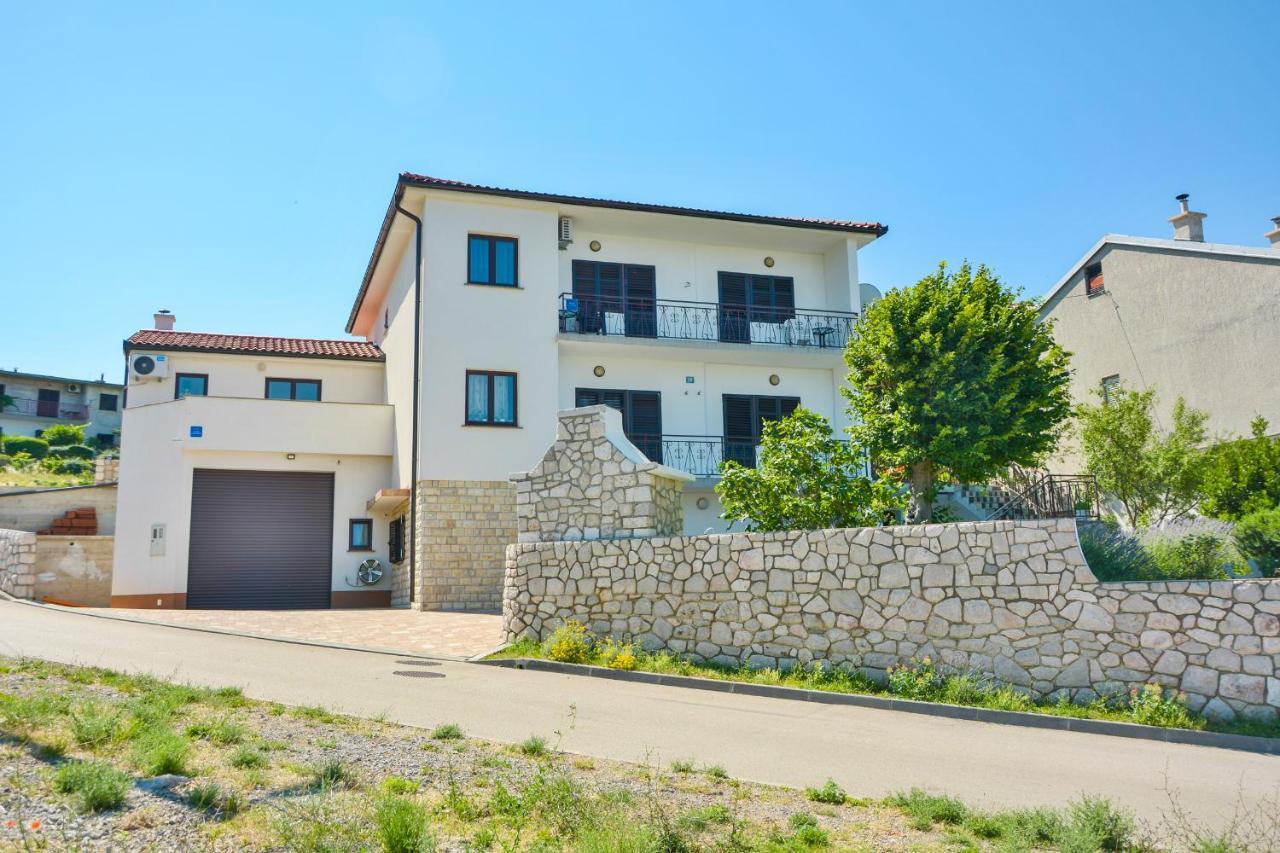 Apartman Gromila Senj  Buitenkant foto