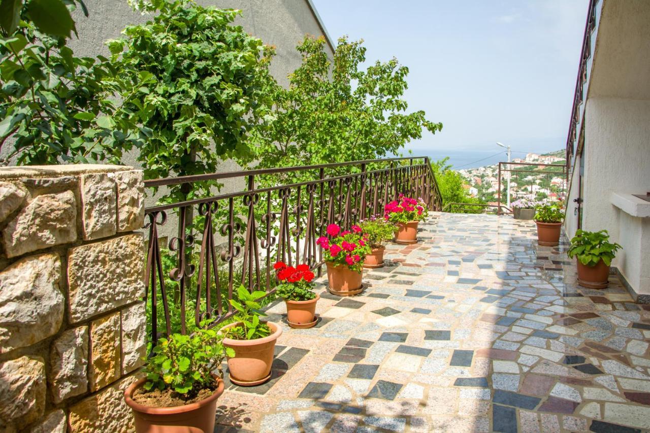 Apartman Gromila Senj  Buitenkant foto